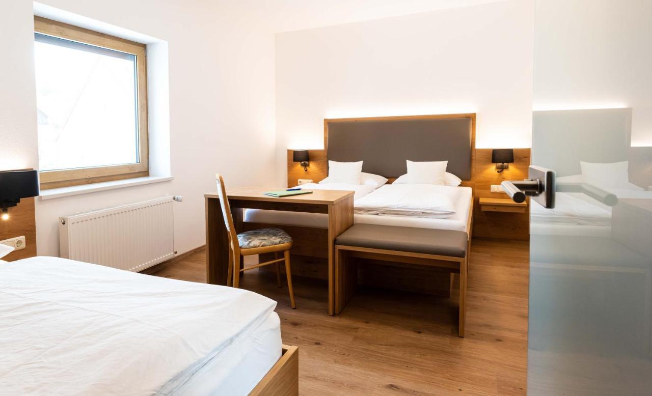 Hotel Gasthof Rosenwirt Au in der Hallertau المظهر الخارجي الصورة