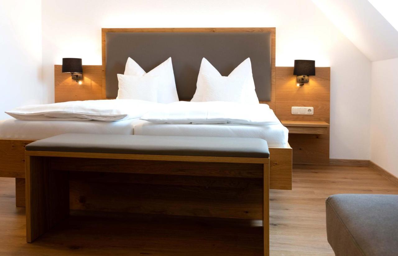 Hotel Gasthof Rosenwirt Au in der Hallertau المظهر الخارجي الصورة
